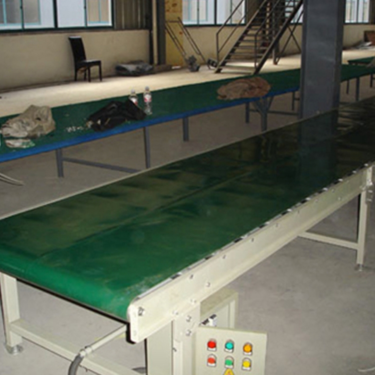 皮带输送机：耐磨与防撕裂设计对作业效率的提升作用